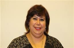 وزيرة الثقافة تزور قطاع الفنون الشعبية الأربعاء