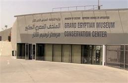  المتحف الكبير يستقبل 6 قطع أثرية ضخمة من المتحف المصري بالتحرير